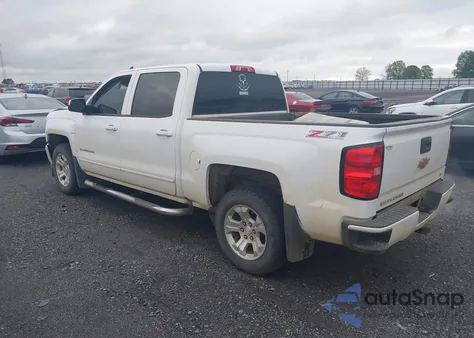 2017 Chevrolet Silverado 1500 2Lt z USA, uszkodzony, nr VIN 3GCUKREC1HG336315
